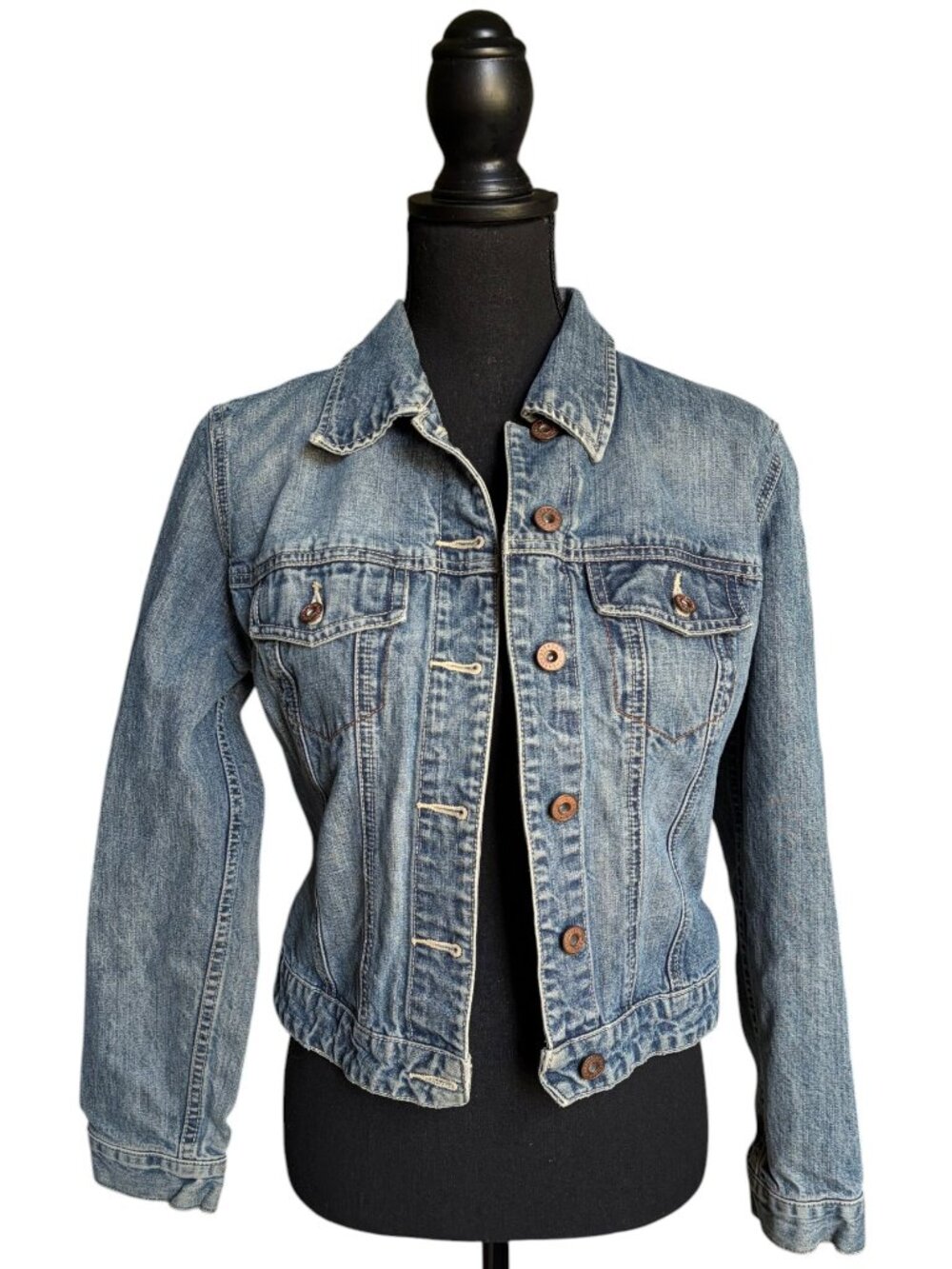 GAP Denim Jean Jacket (Medium Wash) - Small